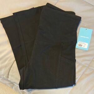 Black Yoga Leggings with Pockets